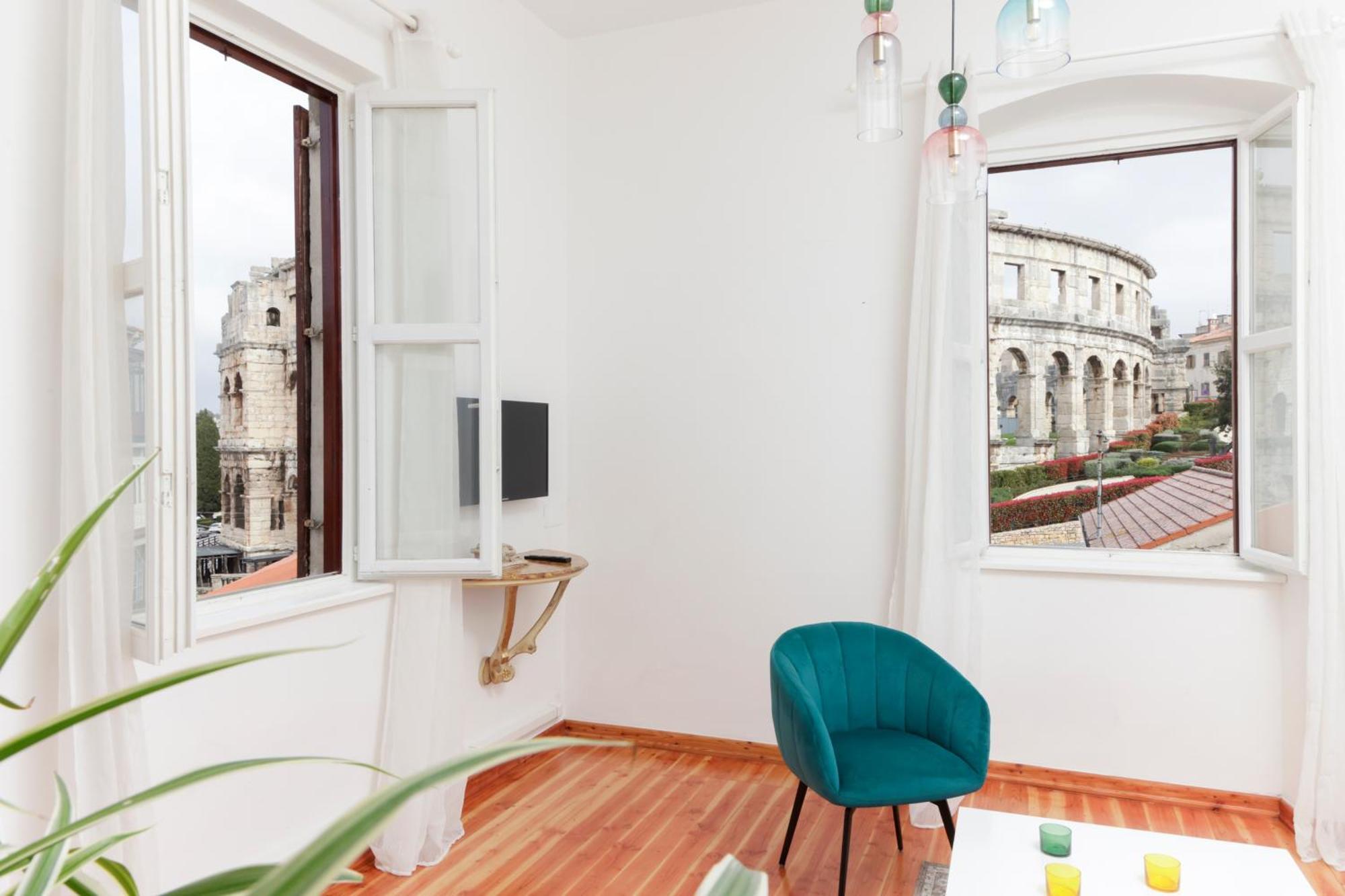 Scalierova 9 * Pula